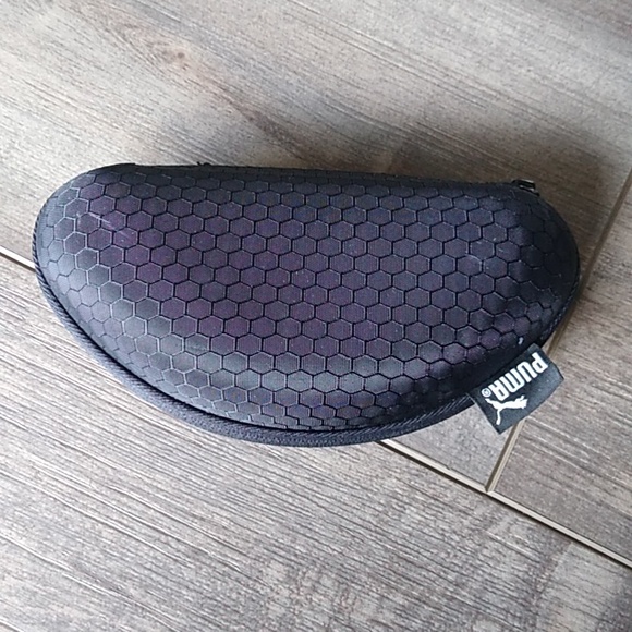 PUMA Sunglass Case - Picture 4 of 9